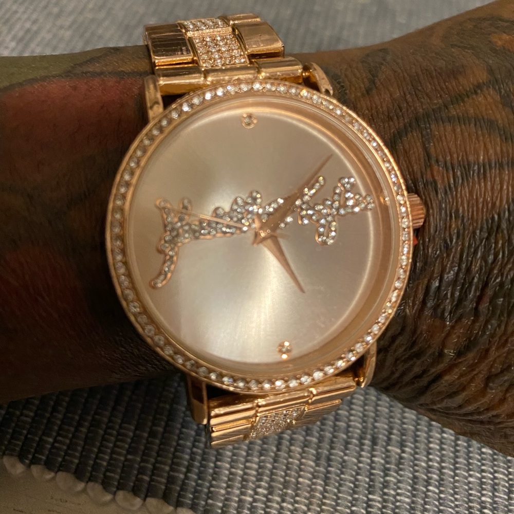 Kendall & Kylie watch